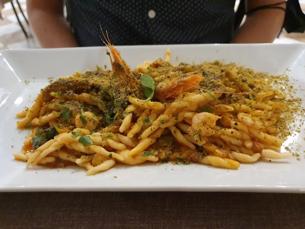 Leni H._L'Albero Ristorante Pizzeria B&B_Porto Empedocle_review