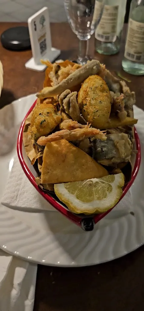 L'Albero Ristorante Pizzeria B&B_Porto Empedocle_slider_image_2