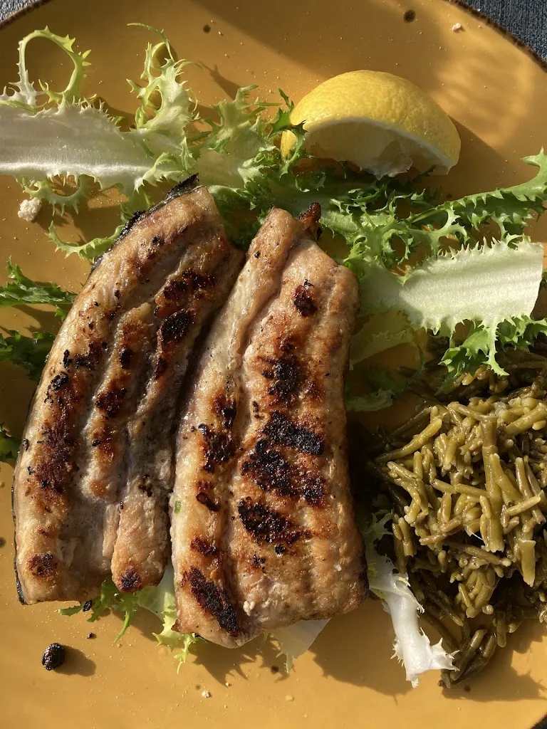 Sarah Hayes_La terrazza sfizi e tramonti_Lesina_review