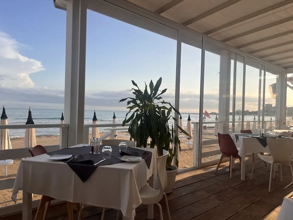 Boban_Maragià_Porto Empedocle_review