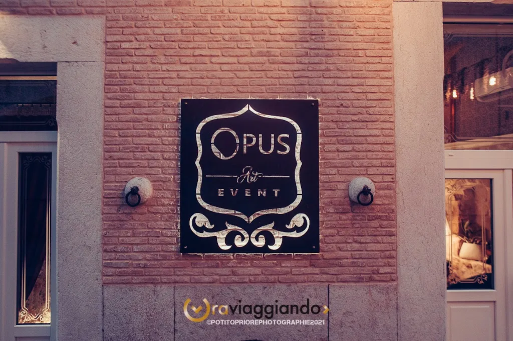Opus Art Event ristorante a Lesina