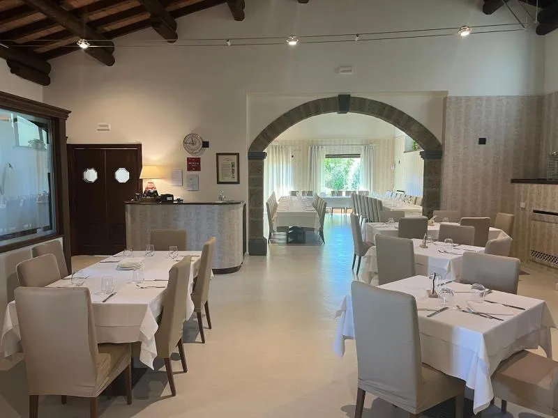 Ristorante Veneziano_Randazzo_slider_image_1