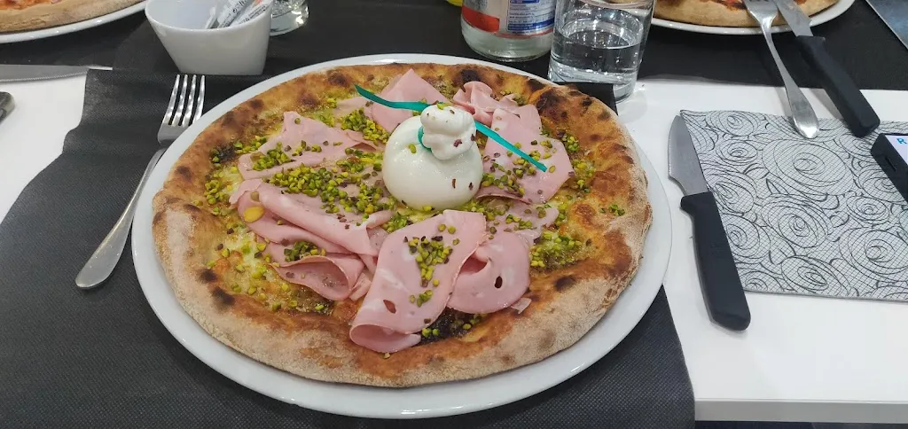 Kirsten Briffa_Kaleidos_Randazzo_review