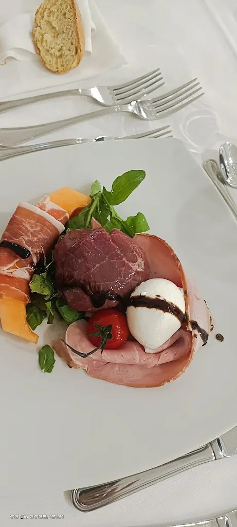 Roberto Sciacca_Paradiso della zagara_Ramacca_review