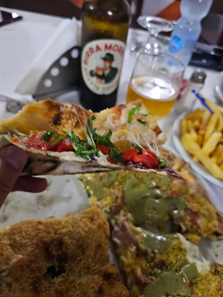 Lallana Liv_Pizzeria 