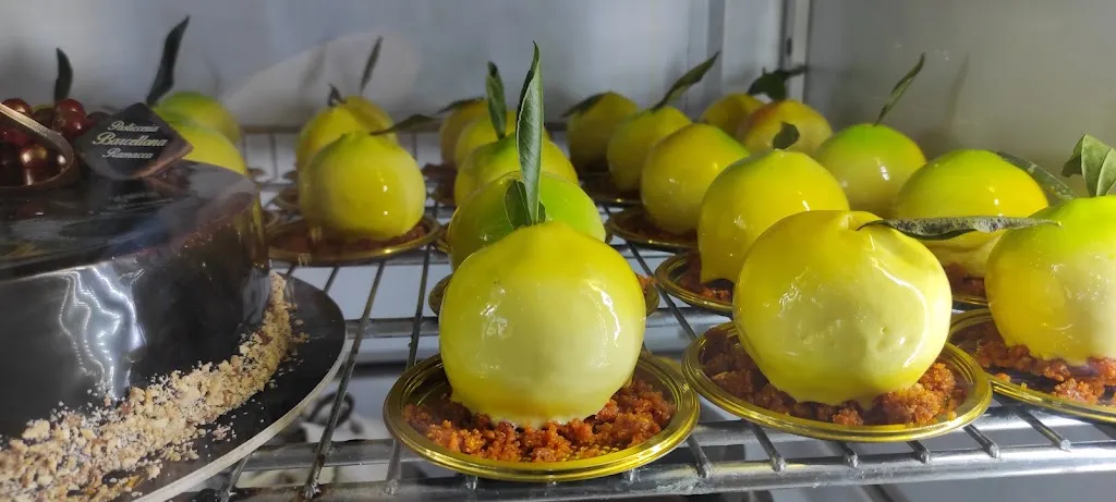 Menu_Pasticceria Bar Barcellona....caffetteria...gelateria...tavola calda.._Ramacca_image_8