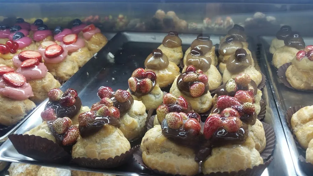 Pasticceria Bar Barcellona....caffetteria...gelateria...tavola calda.._Ramacca_slider_image_2