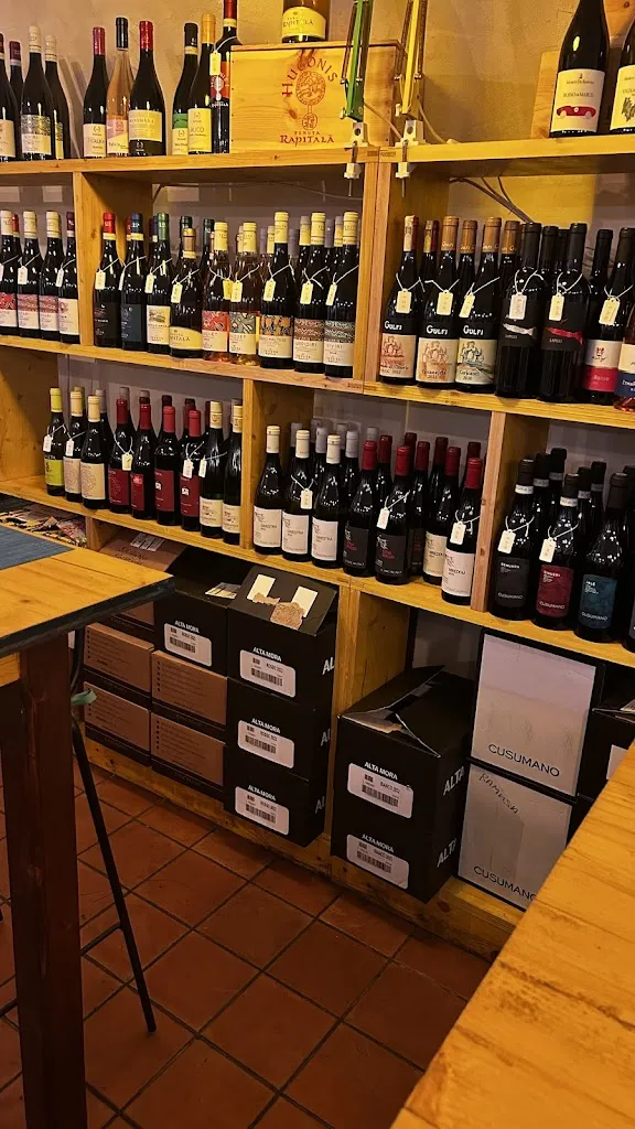 Luc G_Scuola Alimentare - Ristorante/Enoteca - Ortigia_Provincia di Siracusa_review