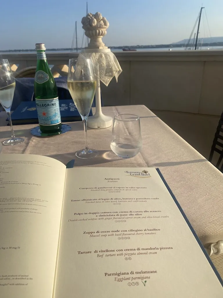 Menu_La Terrazza del Grand Hotel Ortigia. Ristorante vista mare - Cucina Mediterranea - Ortigia ._Provincia di Siracusa_image_3