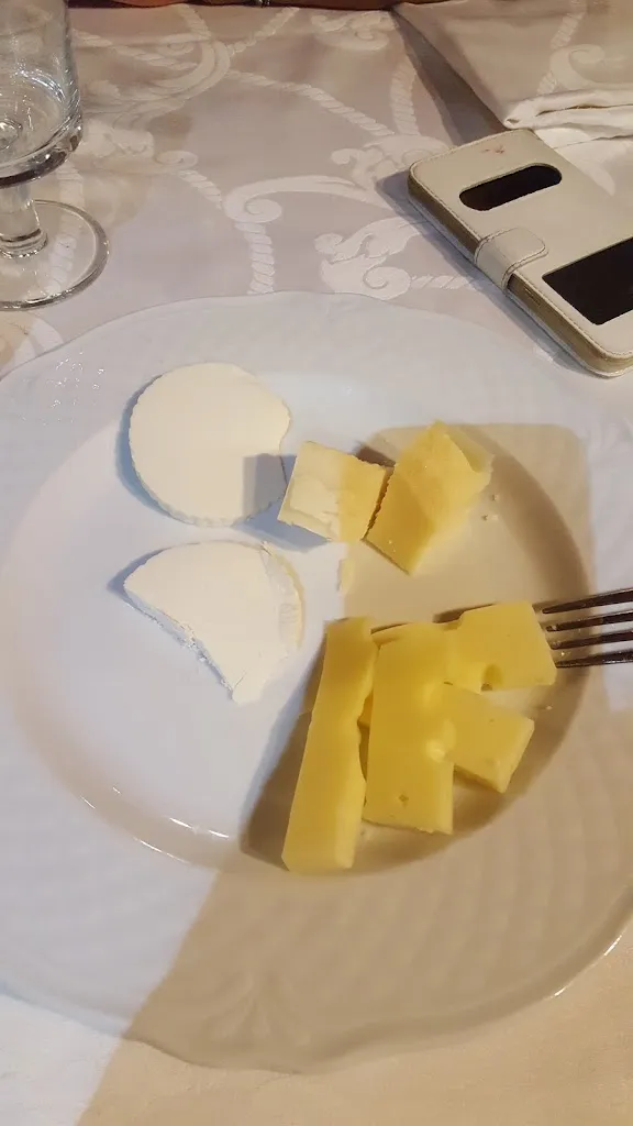 Menu_beb KISS UNDER THE MOON RESTAURANT PIZZERIA_Lesina_image_3