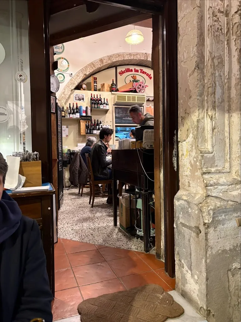 James Naismith_Ristorante Sicilia in Tavola_Provincia di Siracusa_review
