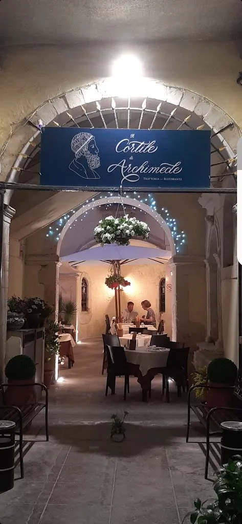 Il Cortile di Archimede-Ristorante in Ortigia Siracusa restaurant in Provincia di Siracusa