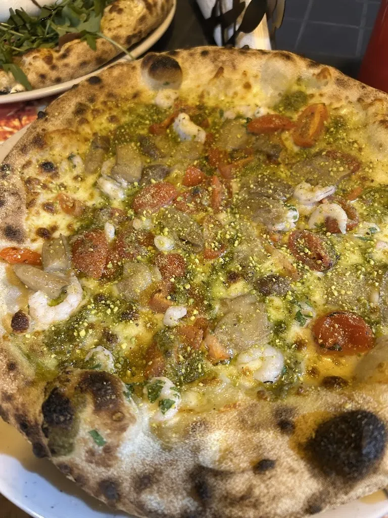 Negin Jamili_Ristorante e Pizzeria Pizzi cotti_Realmonte_review