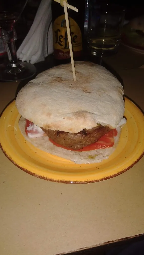 Menu_Vincent's Pub_Regalbuto_image_9