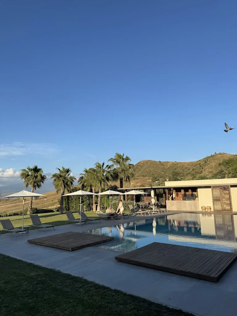 Silvi Stoycheva_Rocca dei Saraceni_Regalbuto_review