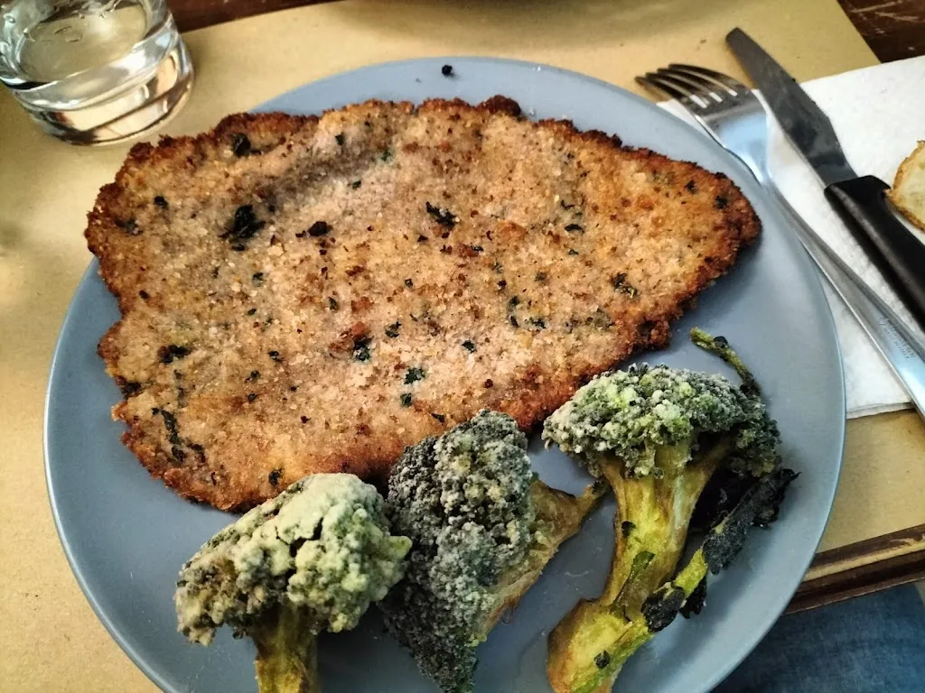 Rosario Torrisi_Cerbero Pub_Regalbuto_review