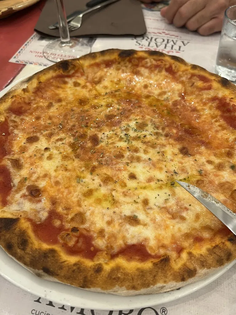 Mirela Donchev_That's a Moro_Ragusa_review