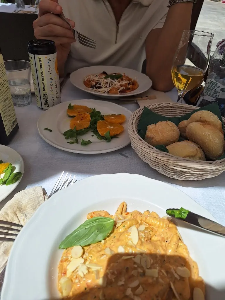 Ilias Pantos_Cucina Sincera - Chiacchiere e Pancia Piena_Ragusa_review