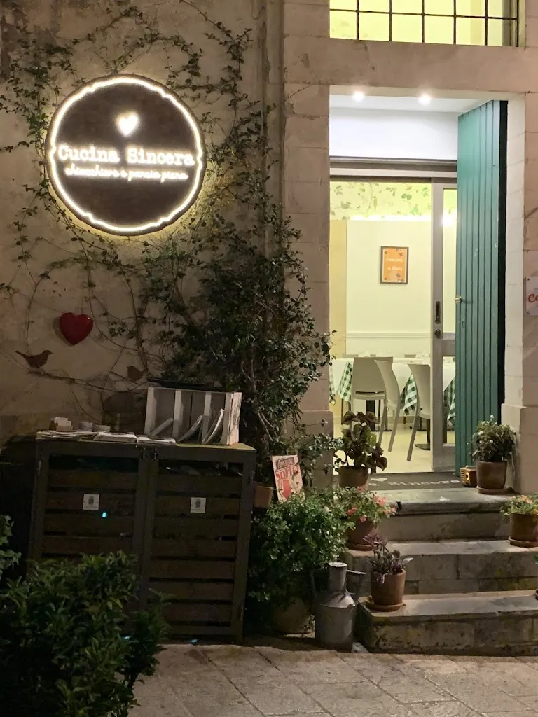 Cucina Sincera - Chiacchiere e Pancia Piena_Ragusa_slider_image_1