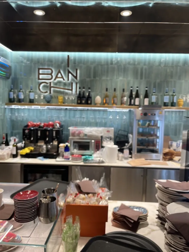 Glenn'Philip Operations Manager_I Banchi_Ragusa_review