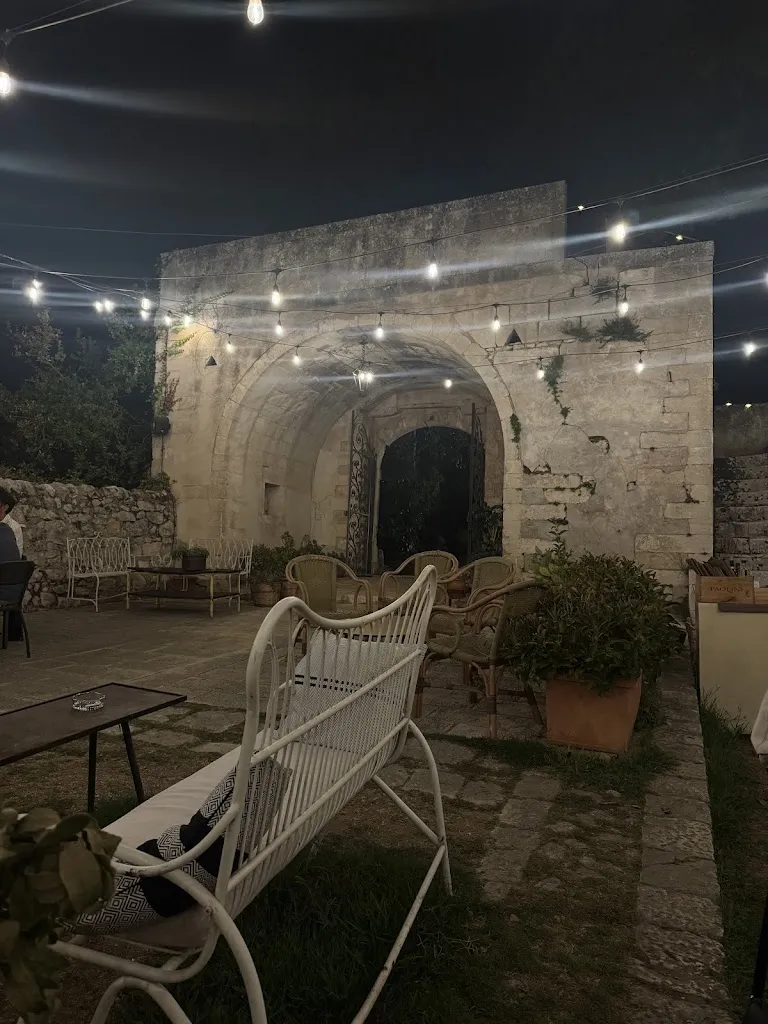 Jared L_La Capinera_Ragusa_review