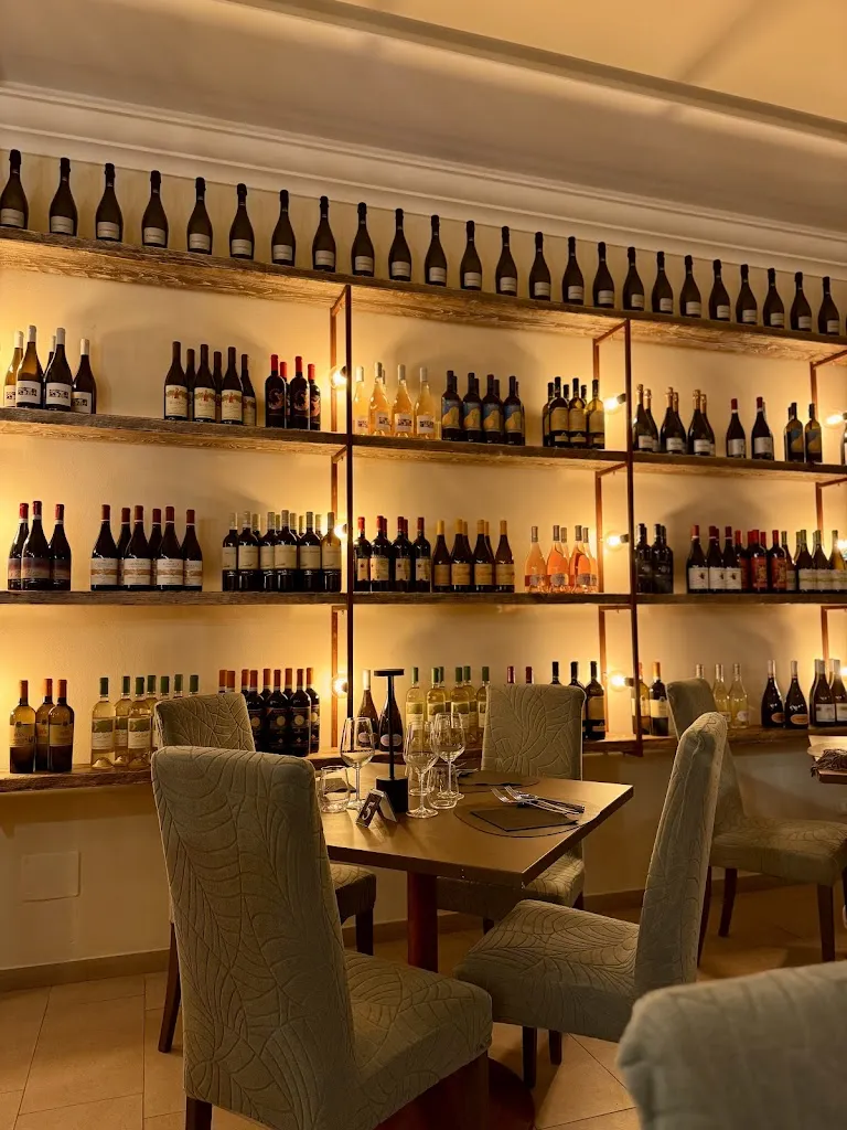 Lucía ms_Historico Restaurant_Rilievo_review