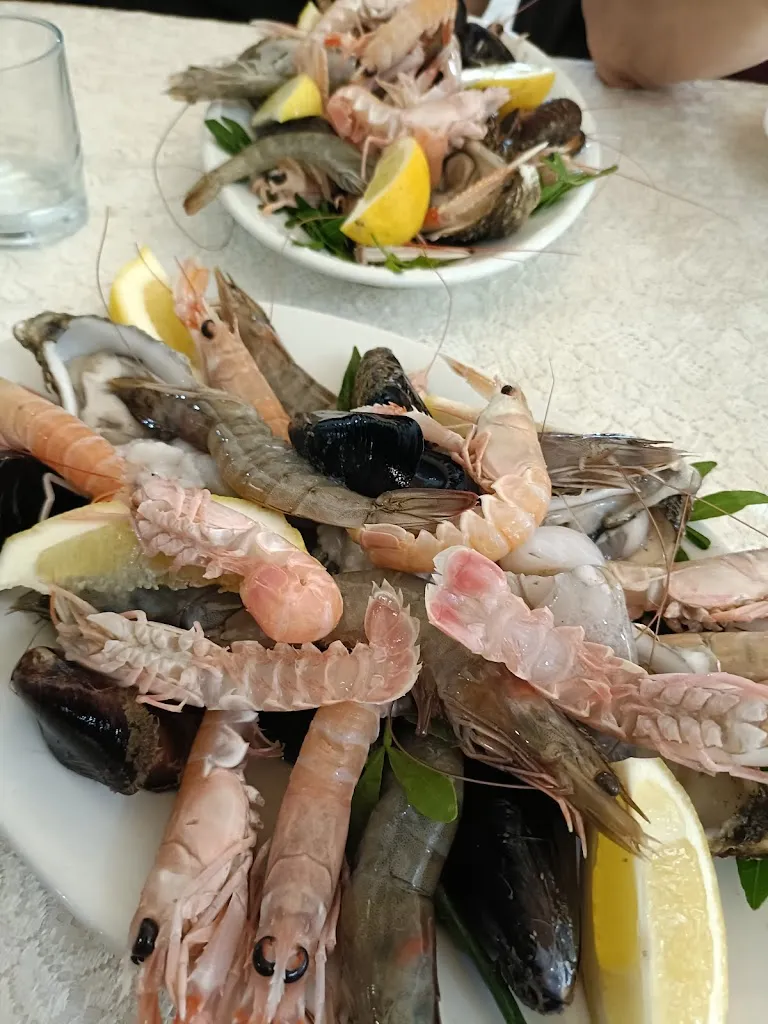 Luca Angelino_Ristorante I Due Galli_Lesina_review