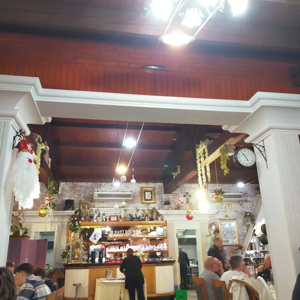 Ristorante I Due Galli_Lesina_slider_image_1