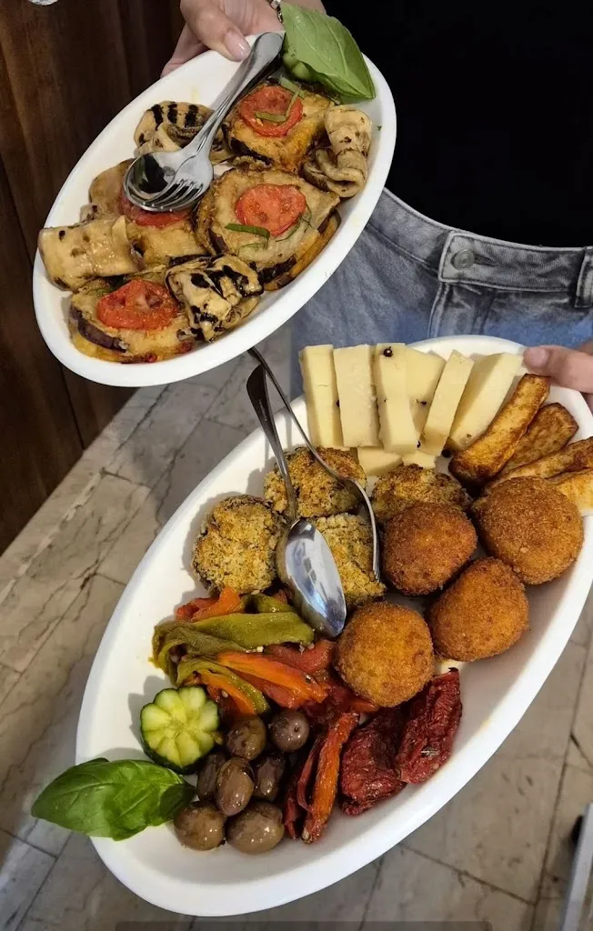 Menu_Ristorante Casa del Pellegrino - Affitta camere_Roccafiorita_image_6