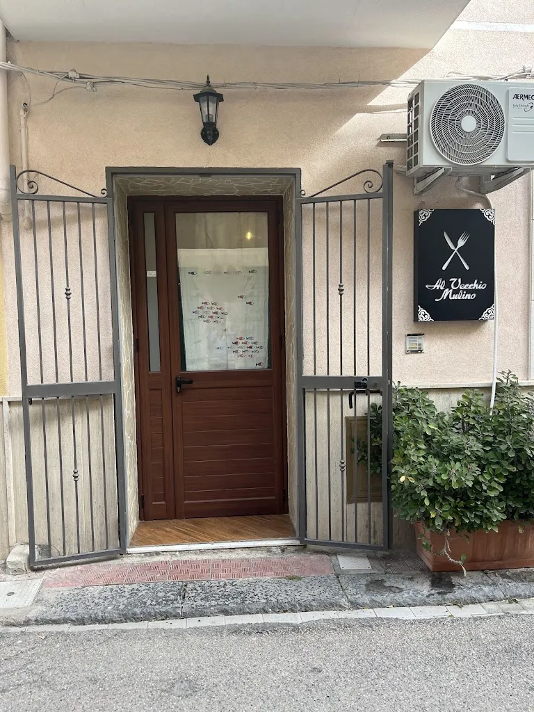 Klara Przemyk_Al vecchio mulino_Ravanusa_review