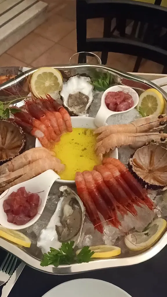 Ristorante Aluchianu_Ravanusa_slider_image_2