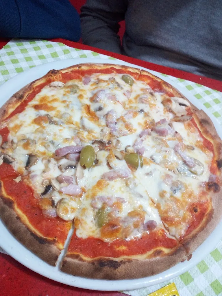 Menu_Pizzeria La Coccinella_Ravanusa_image_4