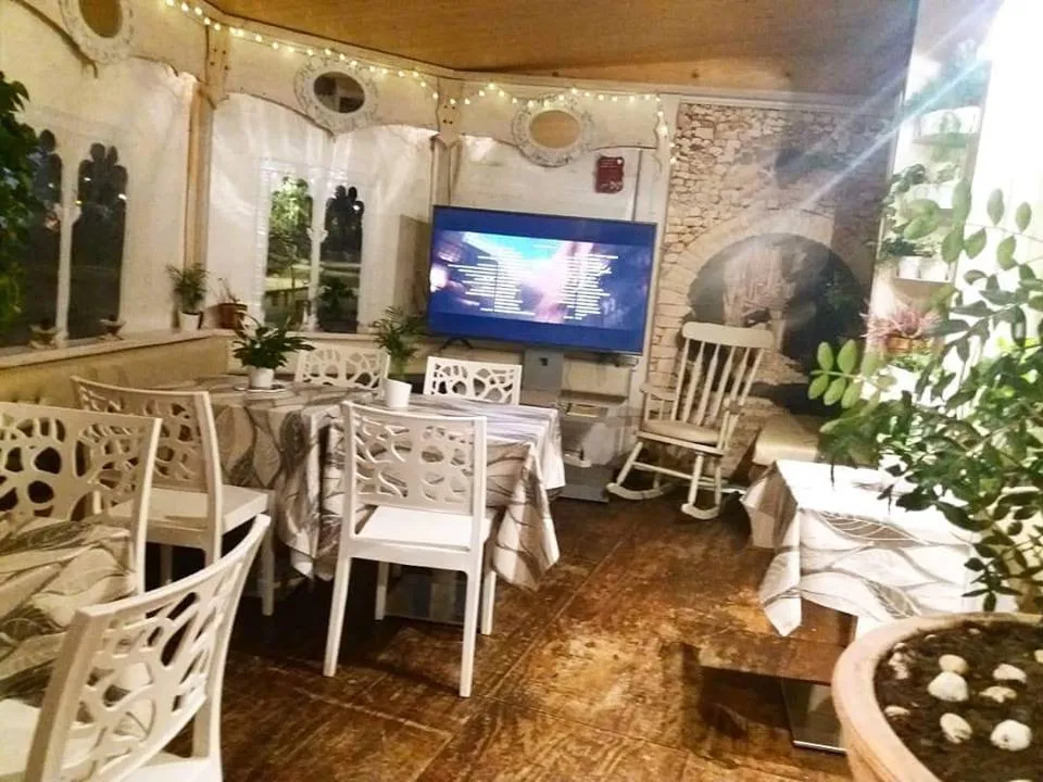 Eleven_Lesina_slider_image_1