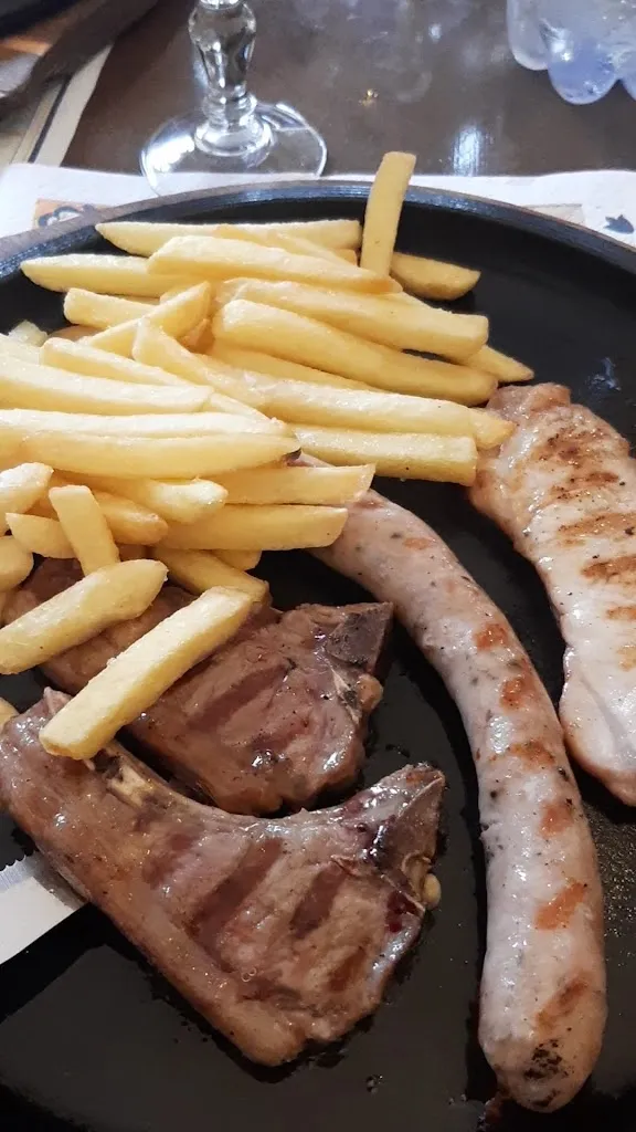 LA ROCCA ALBERGO RISTORANTE SALA RICEVIMENTI PIZZERIA_Roccapalumba_slider_image_2