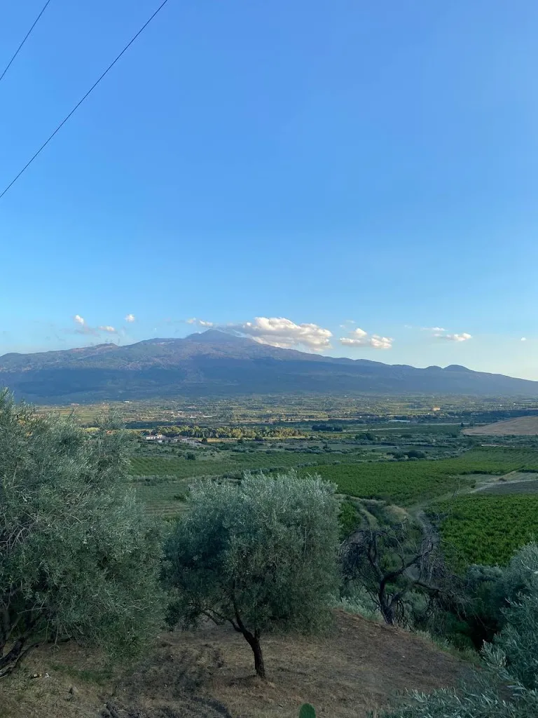 johan chateau_Restaurant @ Valle dell'Etna_Roccella Valdemone_review