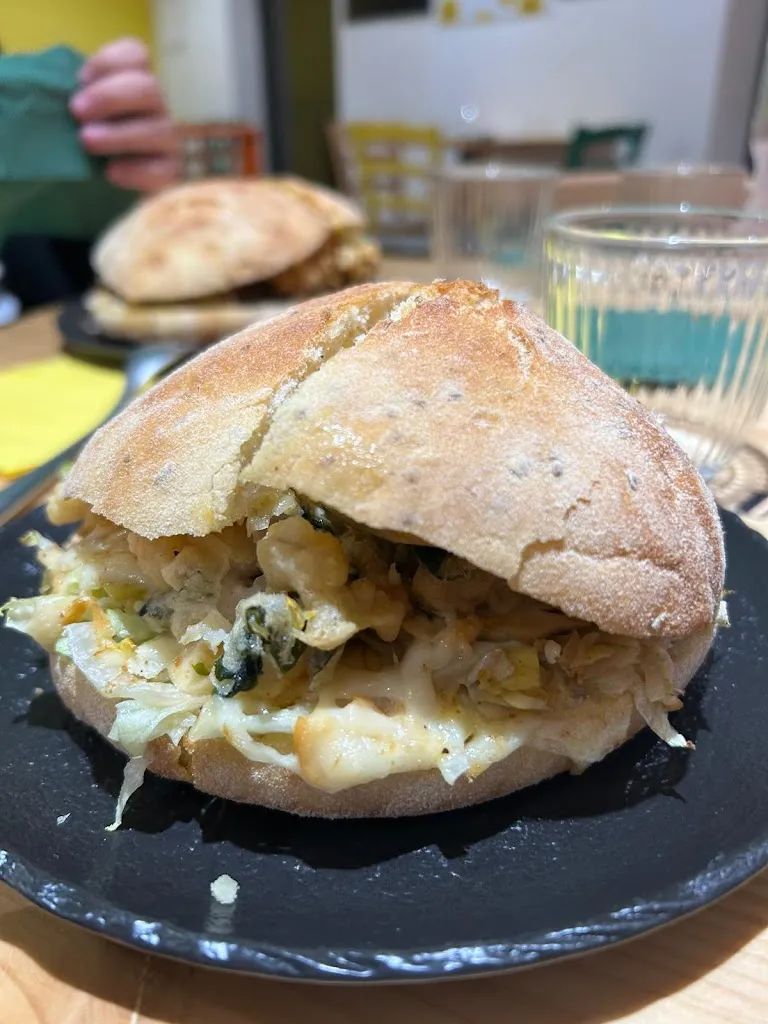 Maurizio Bennici_Muffuletteria - pani cunzatu bistrò_Riesi_review