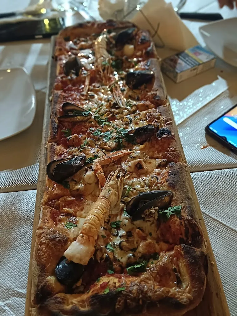 L'aristo...pizza_Riesi_slider_image_2