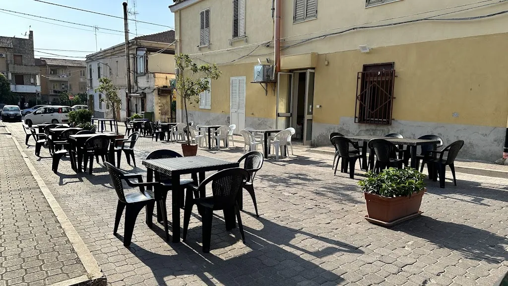 paninart di Alessandro e Graziella restaurant in Riesi