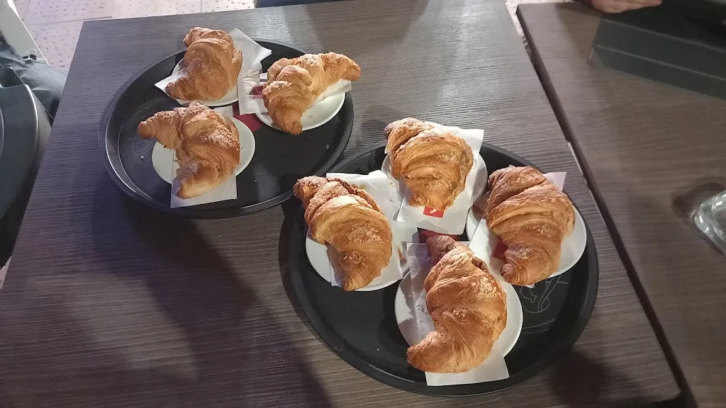 Maria Antonietta Conforto_Skyline_Lesina_review