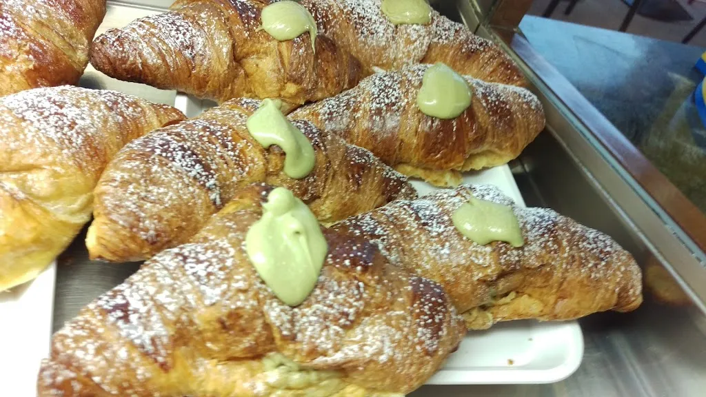 Central Bar di Nicolosi Francesco E C. S.A.S._Salaparuta_slider_image_3