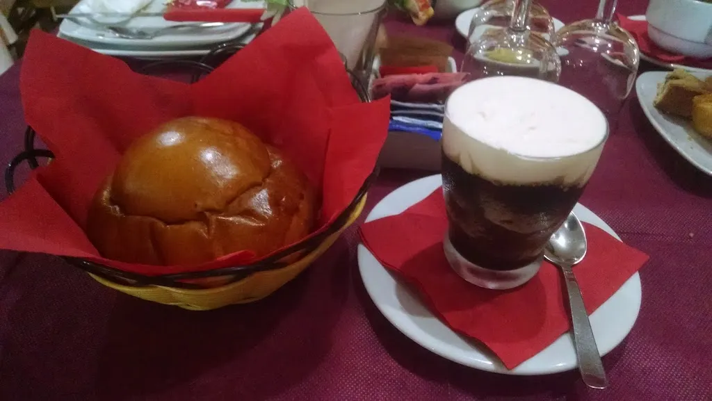 Alex Pintus_The Lantern Hotel_Rometta_review