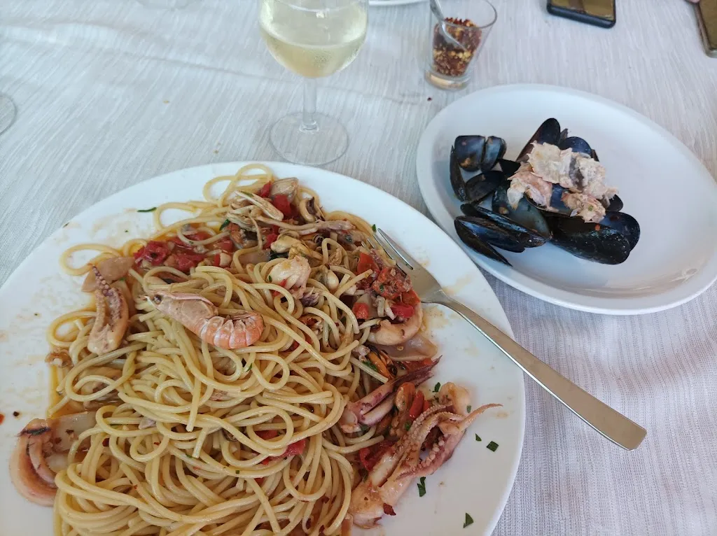 Michele C._La Rosa Dei Venti_Lesina_review