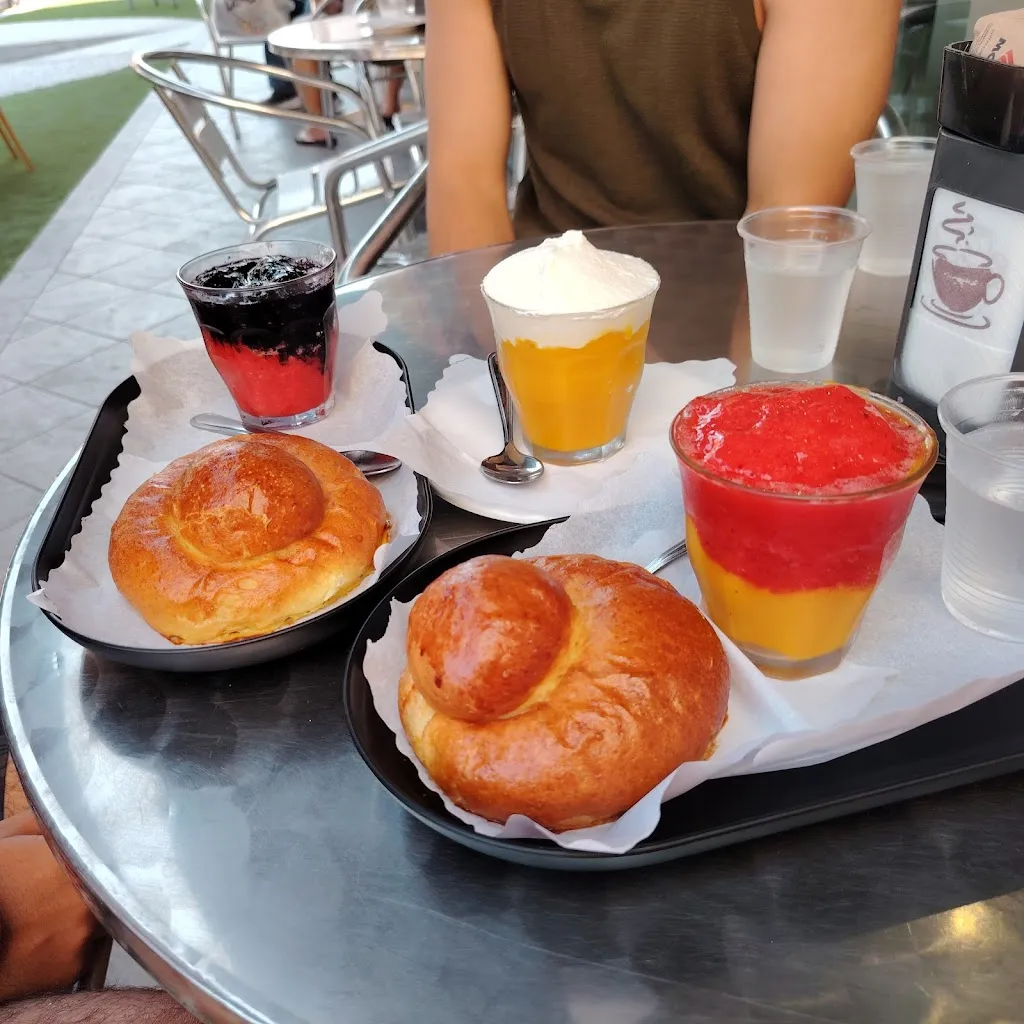 Rosa Cotroneo_Chic Bar_Rometta_review