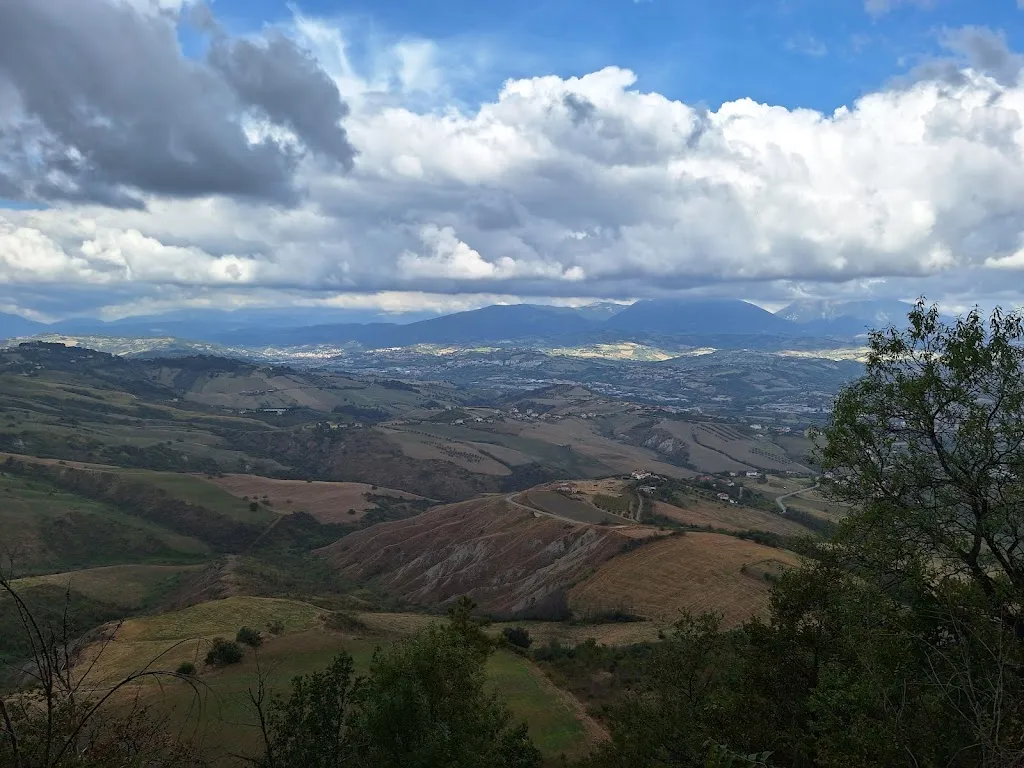 Bar D'Antonio_Castellalto_slider_image_3