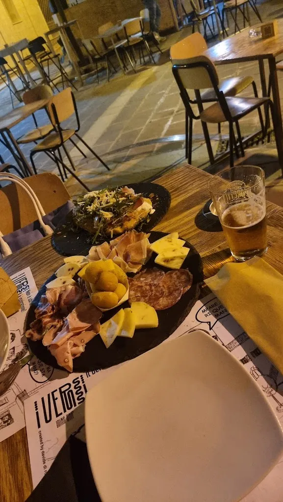 Menü_I Versi Wine Bar_Rosolini_Bild_1