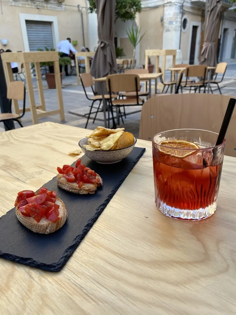 Martin DG_I Versi Wine Bar_Rosolini_Bewertung