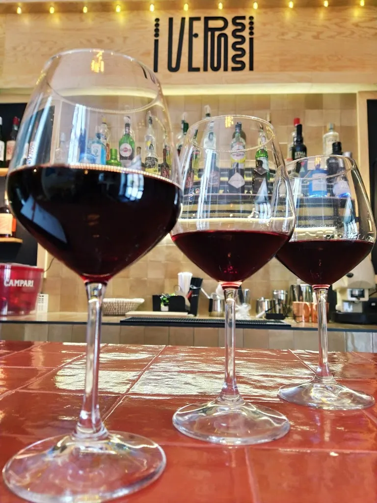 I Versi Wine Bar_Rosolini_slider_image_3