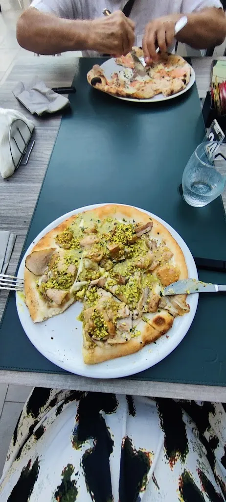 Agnes Bonnici_PASS pizza&sfizi_Rosolini_review