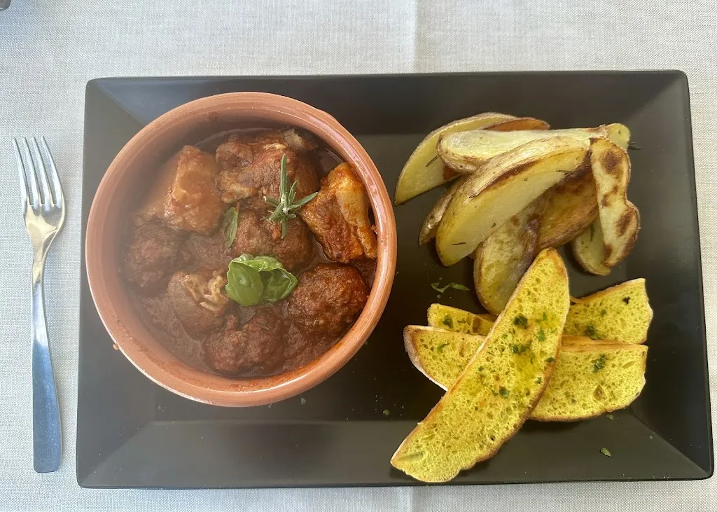 Henrieke Neitzel_PASS pizza&sfizi_Rosolini_review