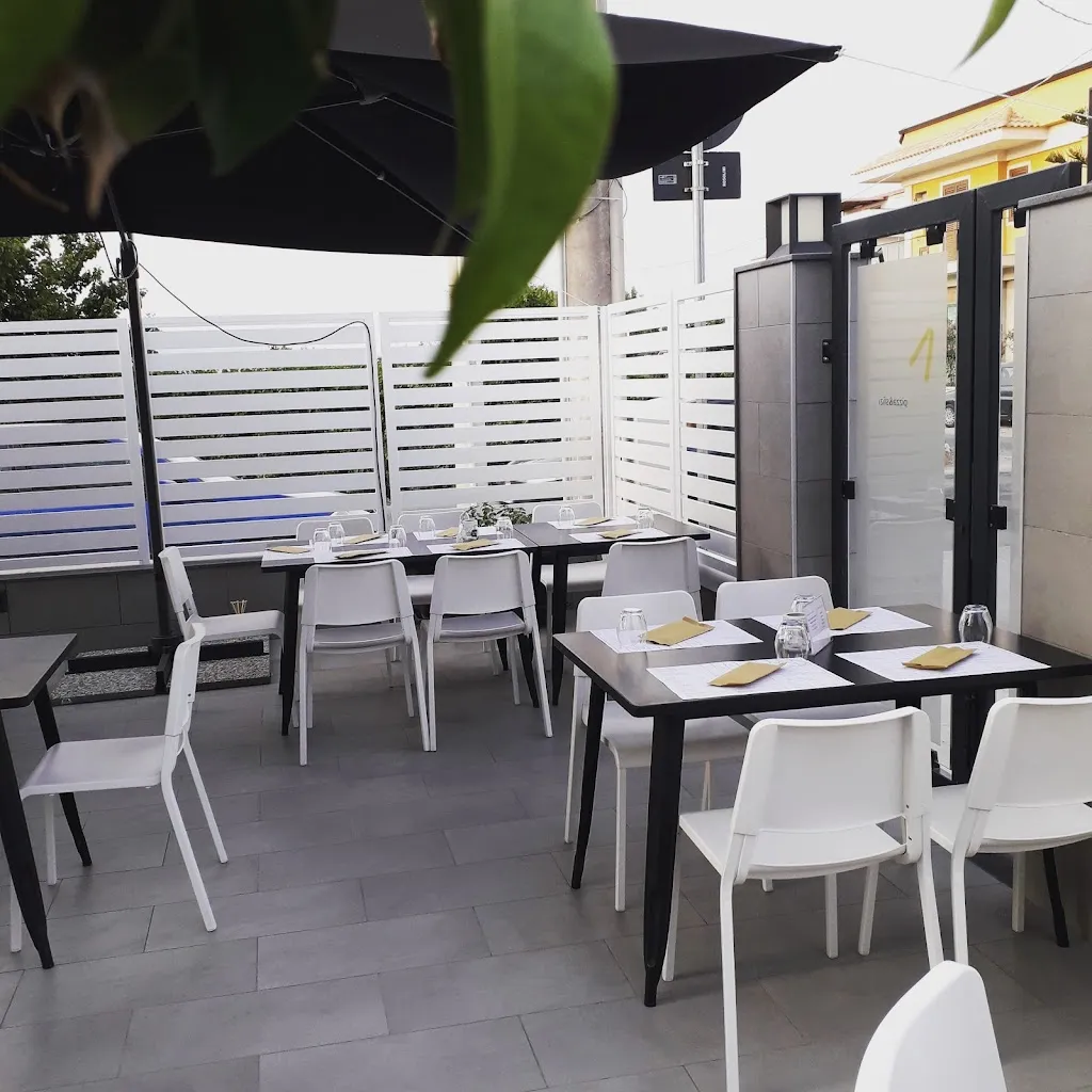 PASS pizza&sfizi restaurant in Rosolini